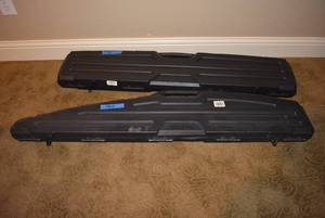 lot 403 image: Gun Guard Gun Cases, 2 Total 1 48 1 52 for single gun and scope