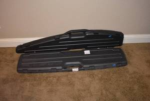 lot 405 image: Gun Guard Gun Cases, 2 Total 1 48 1 52 for single gun and scope