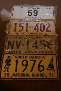 lot 511 image: Midwest Vintage License Plates