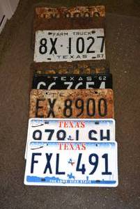 lot 513 image: Texas License Plates
