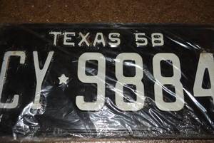 lot 516 image: Texas 1958 License Plate Pair 2 plates Total