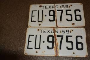 lot 520 image: Texas 1959 License Plates