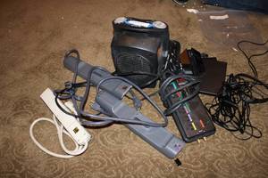 lot 541 image: Holmes Portable Heater, Saio, Sony Docking Station and Surge Protectors