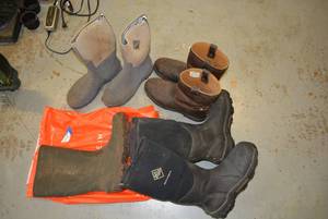 lot 219 image: 4 Pairs Outdoor Boots Muck Boot Company, Schmidt Brands Size 10-12 Mens