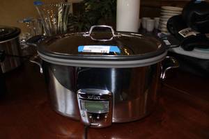 lot 192 image: All-Clad Slow Cooker Model SERIE SC01