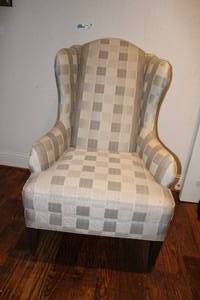 lot 243 image: Ethan Allen Wingback Upholstered Armchair, 30 x 40 x 20Seat, 48 Back Height