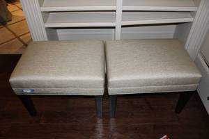 lot 203 image: Pair of Ethan Allen Bench Seats, 2 Total