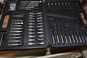 lot 254 image: Black & Decker Drill Set