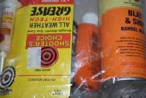 lot 118 image: Gun Cleaning Products