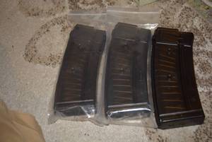 lot 600 image: 3 Clips  5.56x45 NATO.223 Rem, 30rd Capacity plastic
