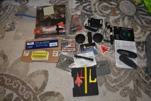 lot 641 image: Misc. Gun Accessories, see pictures
