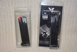 lot 657 image: 2 Clips Wilson Combat cal. 9mm Luger