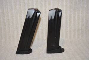 lot 687 image: 9mm Magazines 10 rds maker   PREVIEW RECCOMMENDED