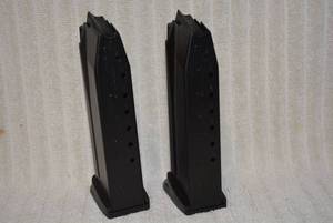 lot 694 image: HK .45 Clips 8 rounds
