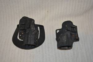 lot 711 image: Two Belt holsters PREVIEW RECCOMMENDED