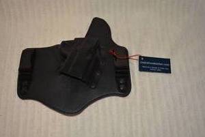 lot 712 image: Conceal carry holster leather back PREVIEW RECCOMMENDED