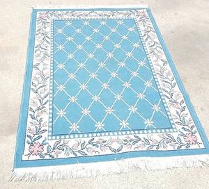 lot 210 image: Blue Rug