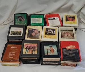 lot 325 image: 8-Track Cassettes
