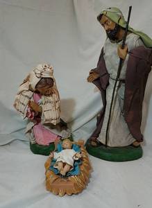 lot 390 image: Large Manger Scene