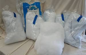 lot 406 image: Fiber Stuffing