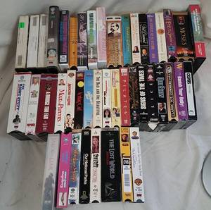 lot 438 image: Generous Quantity of VHS Tapes