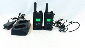 lot 5 image: Cobra CB radios (Works)