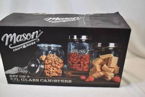 lot 75 image: Mason 3.7L Jars Set of 3 Large