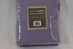 lot 115 image: Madison Park Peached Cotton Percalse Queen Sheet Set