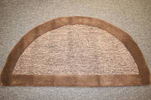 lot 128 image: Trans-Ocean Rug 24x48in 12 Round Size