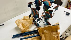 lot 259 image: Outdoor Decoration 50 Wind Spinner Patina Ginkgo Leaves