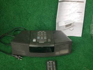 lot 2 image: Bose sound system