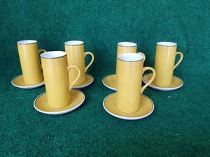lot 34 image: Schmid Expresso cups and saucers