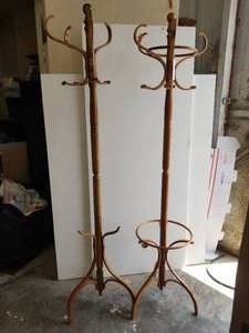 lot 67 image: Household items -