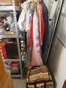 lot 70 image: Womens Clothing