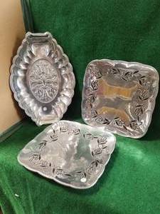 lot 103 image: Lenox metalware