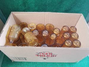 lot 104 image: Household items - brown glassware