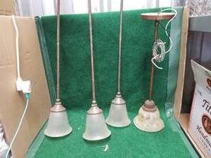 lot 109 image: Electrical Supplies - pendant lights