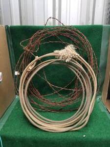 lot 117 image: Household Decorations - Western themed items