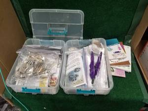 lot 141 image: Jewelry making supplies