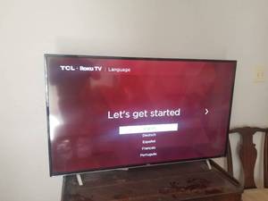 lot 237 image: TCL 55 inch TV