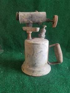lot 161 image: Vintage Blow torch