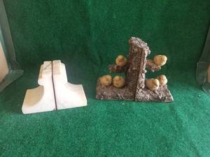 lot 162 image: Bookends