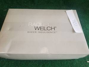 lot 172 image: Welch Wig