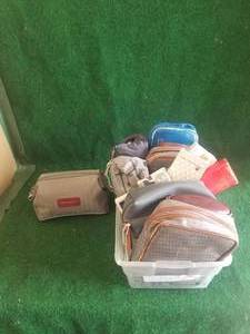 lot 177 image: Airline collectibles