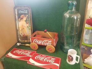 lot 201 image: Coca Cola collectibles