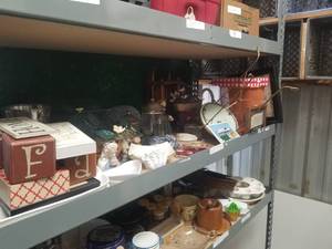 lot 221 image: Shelf lot of collectibles