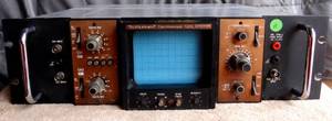 lot 11 image: VINTAGE Telequipment D1011 Oscilloscope - POWERS ON