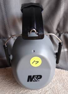 lot 17 image: M & P Noise Canceling Ear Muffs