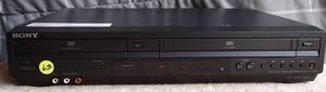 lot 62 image: Sony SLV-D380P DVDVCR Tunerless Progressive Scan DVDVHS Combo Player (2009 Model), Black - $$$