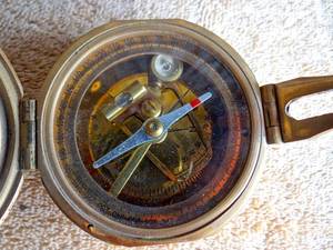 lot 107 image: BEAUTIFUL Brass Natural Sine Compass by Stanley London